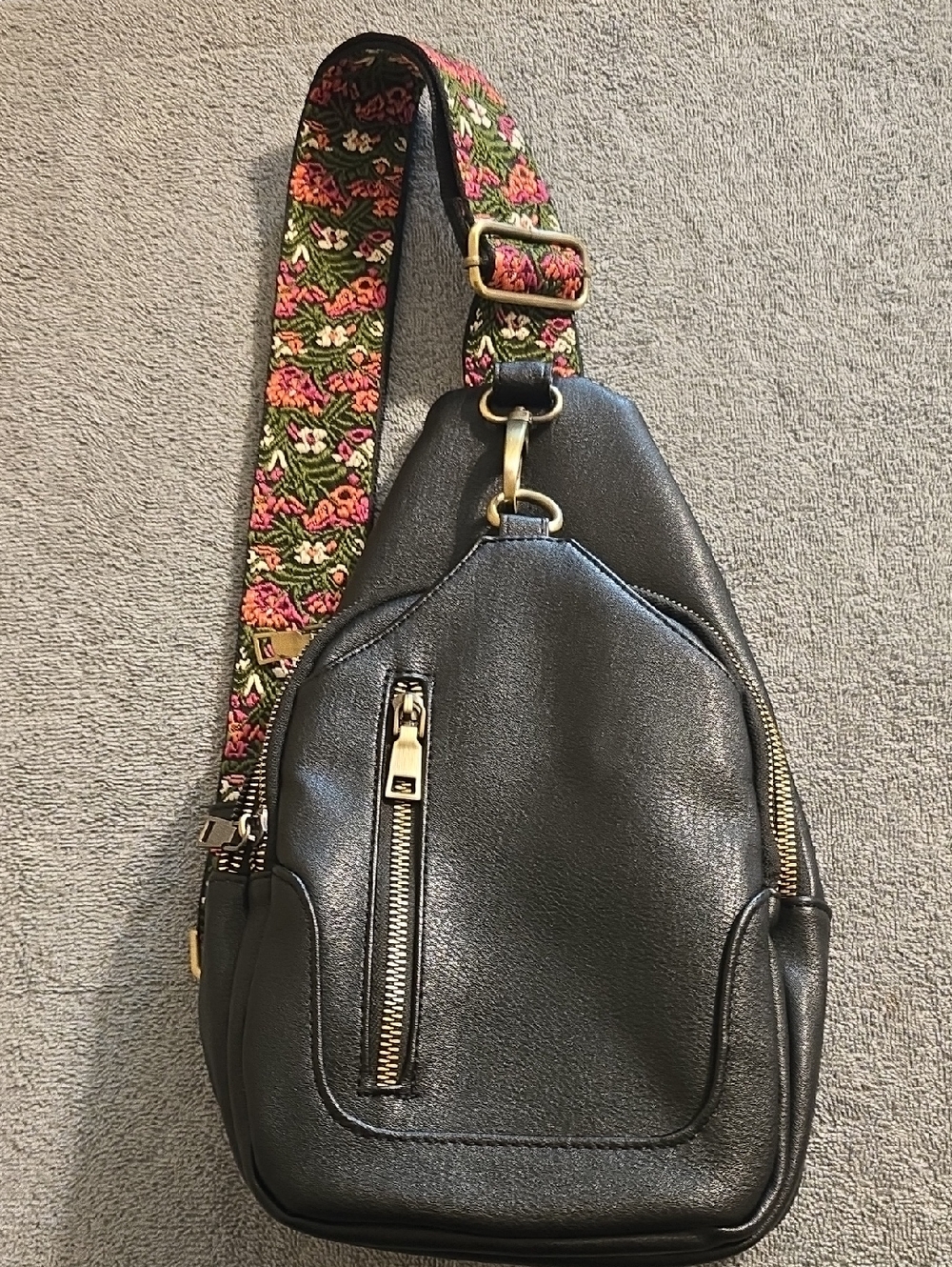 Antik Kraft Black Crossbody Bag with Floral Jacquard Strap